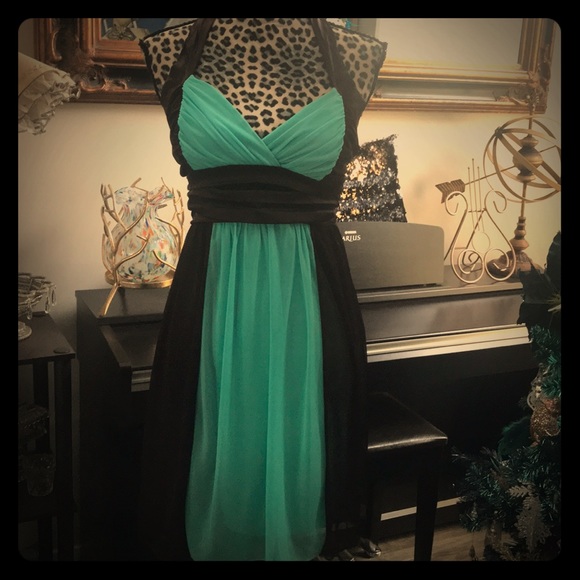 dark chocolate dress